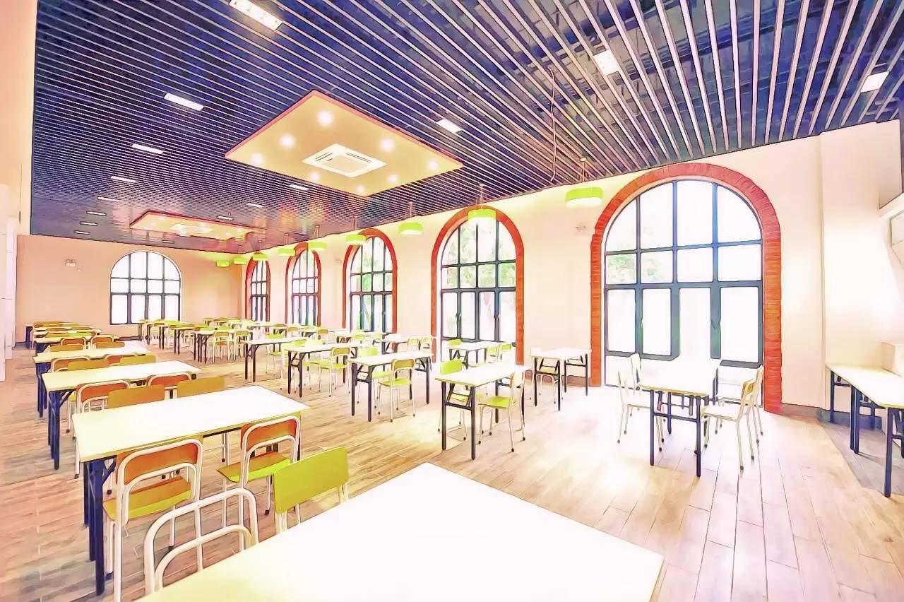 SBC-学生餐厅.jpg